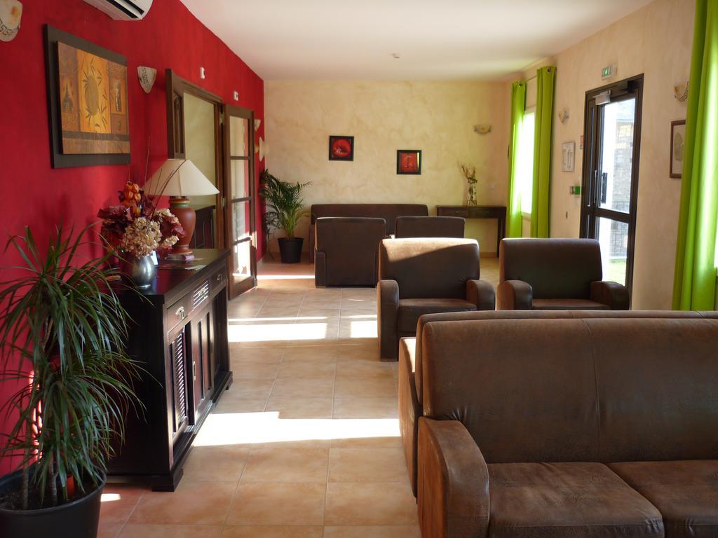 Domaine De La Courbe Hotel Le Lude Buitenkant foto