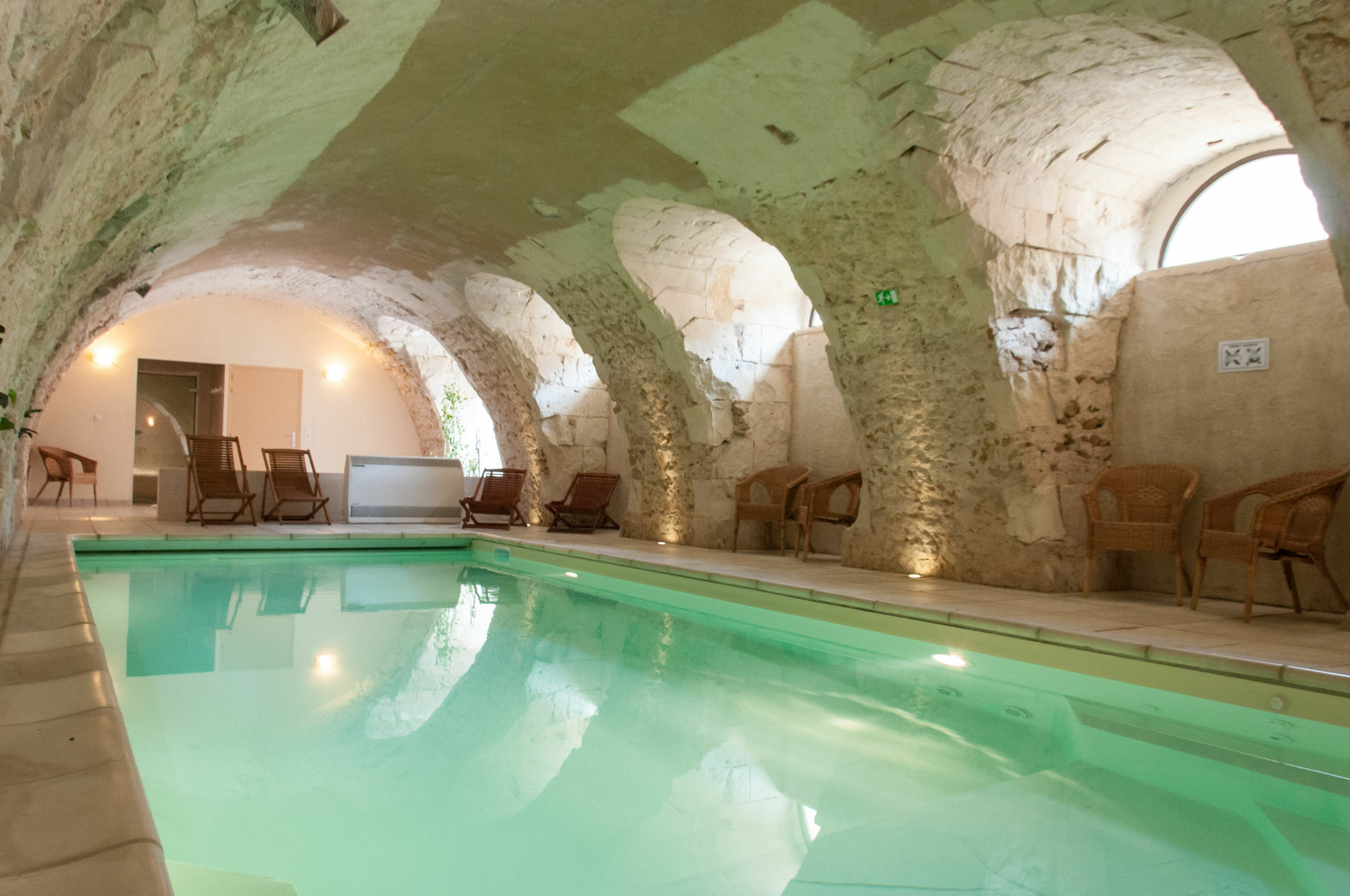Domaine De La Courbe Hotel Le Lude Buitenkant foto